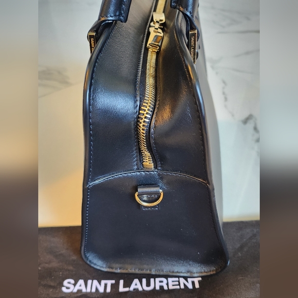 ❤️‼️SALE‼️❤️Gorgeous Authentic Saint Laurent YSL Baby Cabas Black Leather Bag - Picture 11 of 16